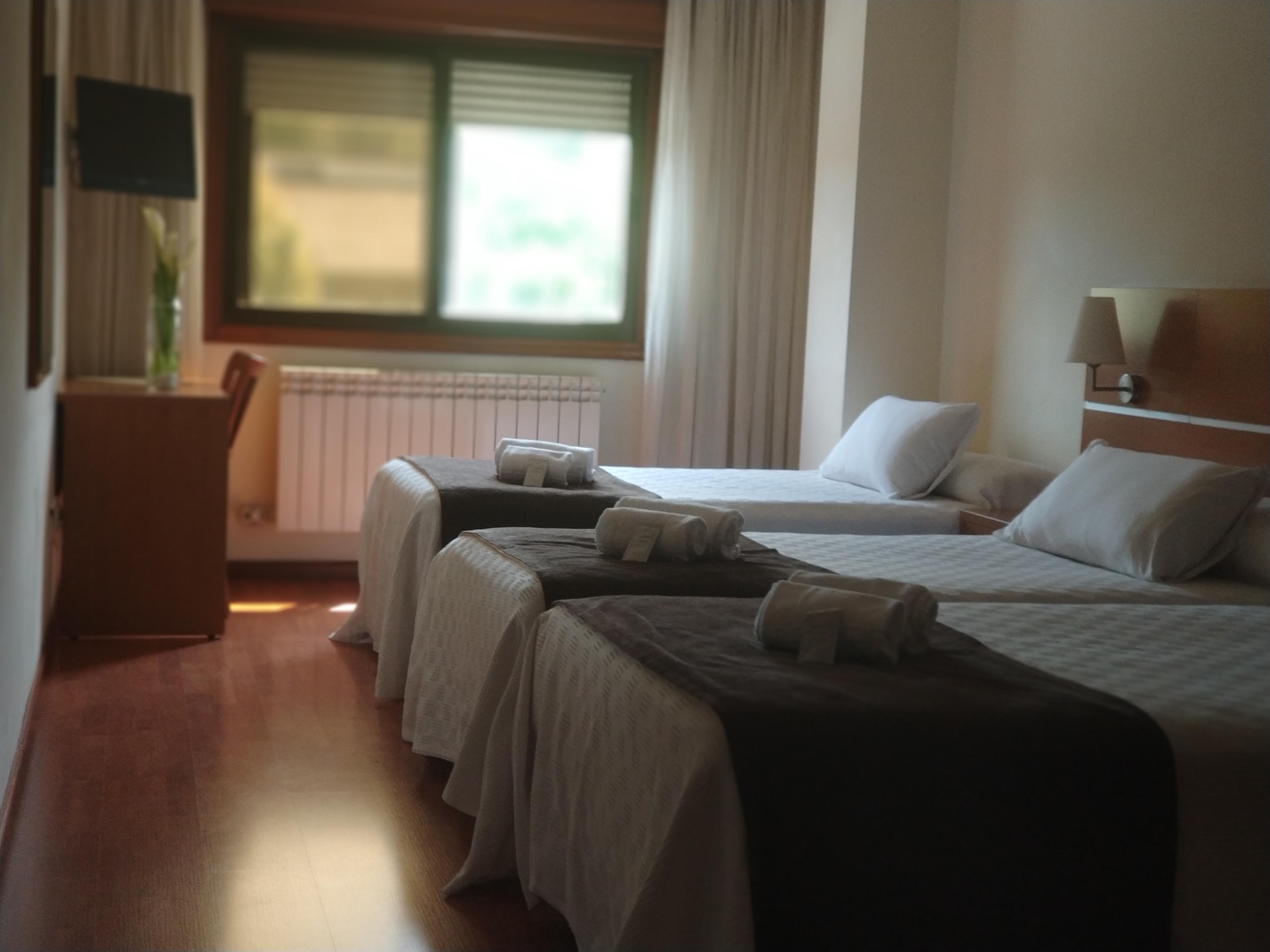 Hotel Avion By Bossh Hotels Vigo Exterior photo