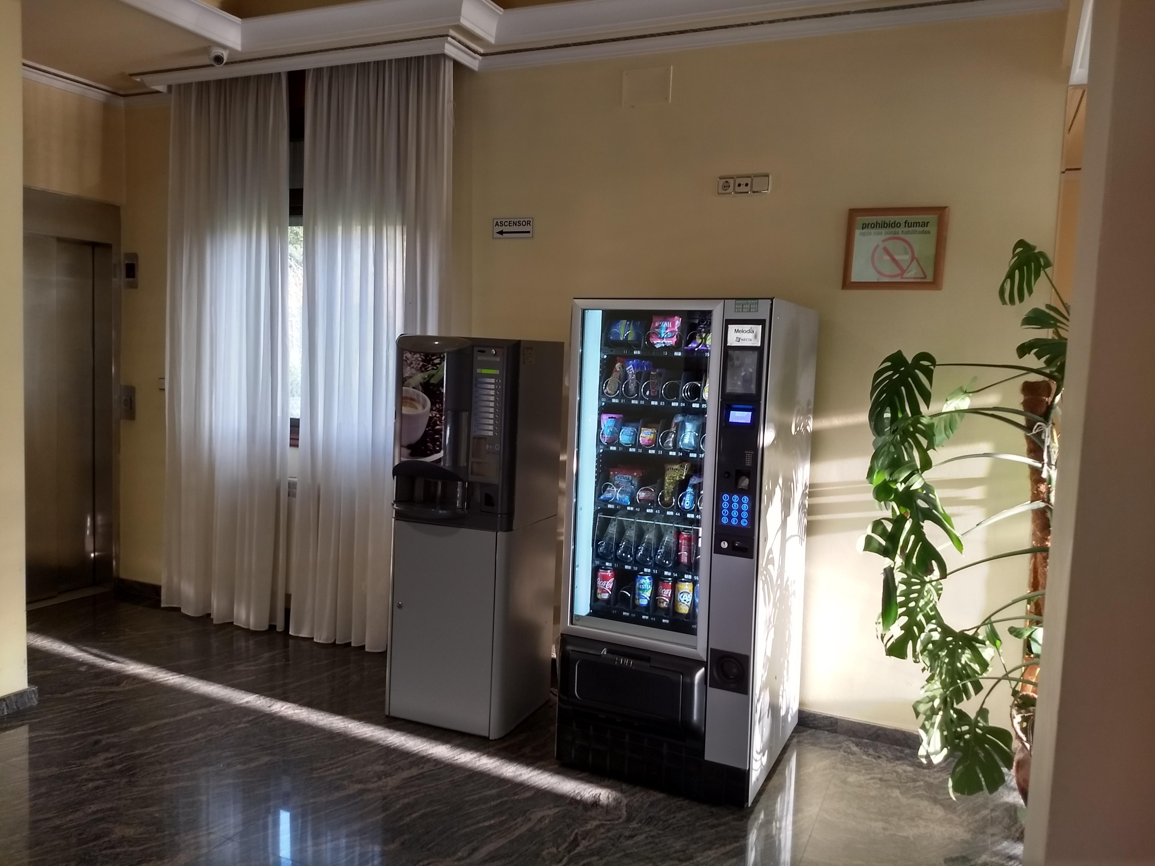 Hotel Avion By Bossh Hotels Vigo Exterior photo