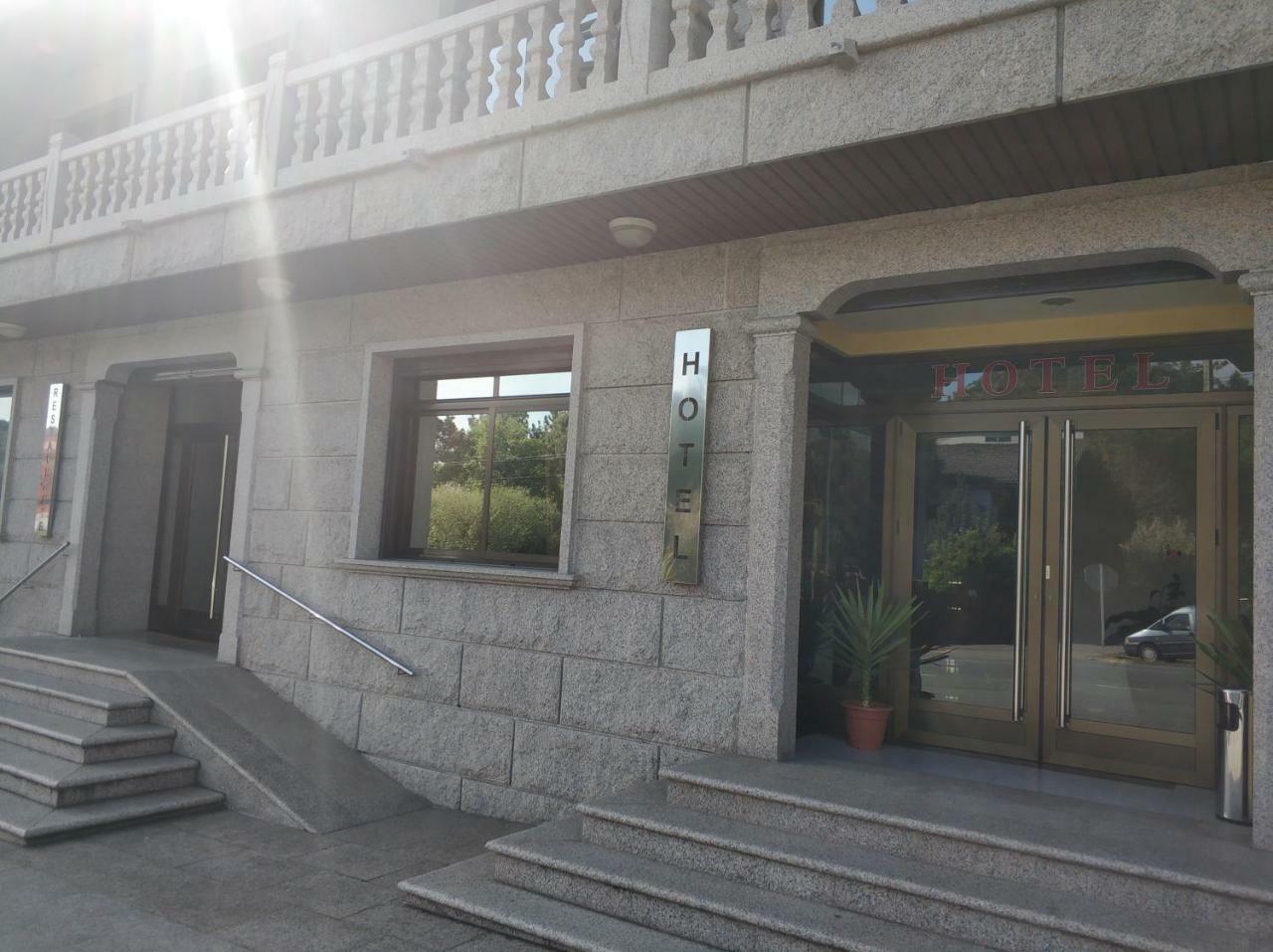 Hotel Avion By Bossh Hotels Vigo Exterior photo